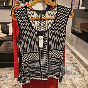 BCBGMaxAzria Black and White Geometric Tank Top